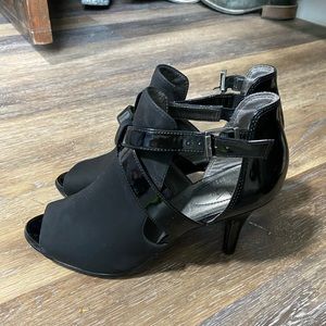 Life Stride heels